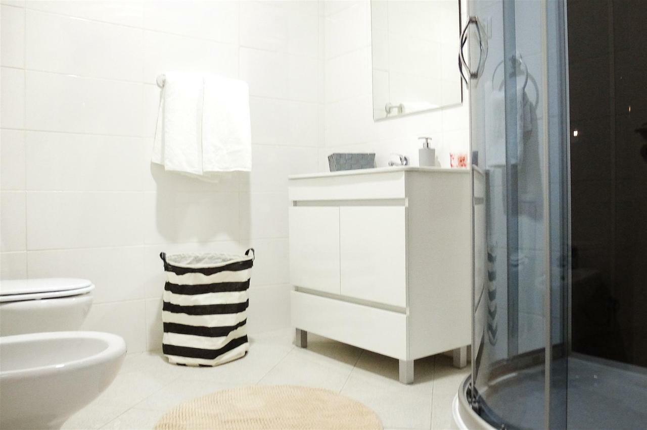 Quarto Duplo com Casa de Banho Privada Externa