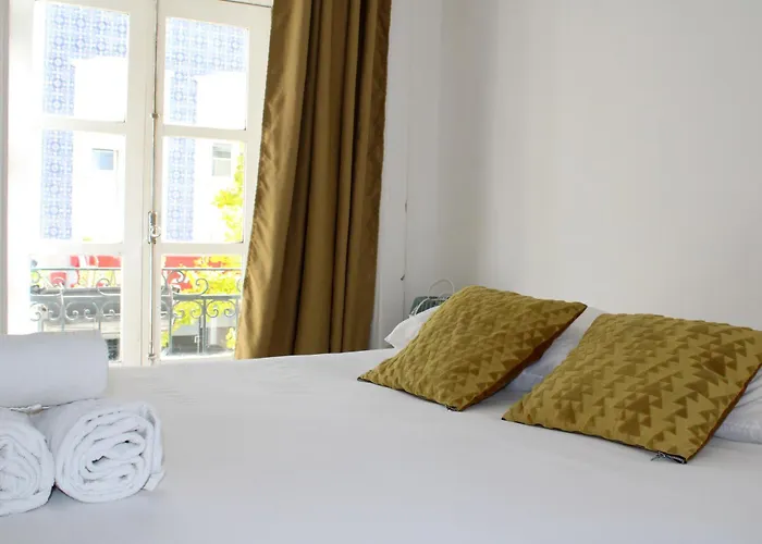 Alojamento com o café da manhã Apenas: Urban City